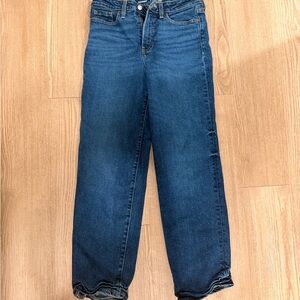 Old Navy Women's Boyfriend Jeans in Deep Blue